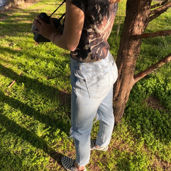 Bleach-dyed cropped Tee - Picture 5 of 7